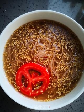 换着花样吃面条——简易版冷面的做法步骤:4
