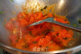 番茄鸡蛋面的做法步骤:5