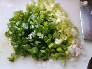 XO酱腊肠炒饭的做法步骤:3