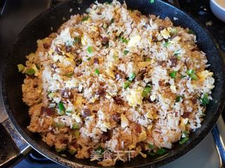 XO酱腊肠炒饭的做法步骤:9