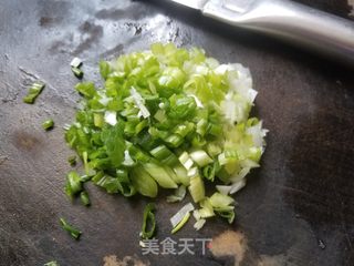 韭菜三鲜馄饨的做法步骤:4