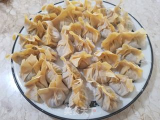 韭菜三鲜馄饨的做法步骤:12
