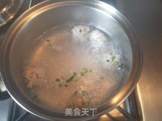 韭菜三鲜馄饨的做法步骤:15