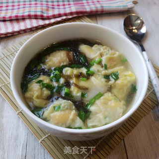 韭菜三鲜馄饨的做法步骤:17