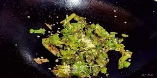 剁椒皮蛋的做法步骤：4