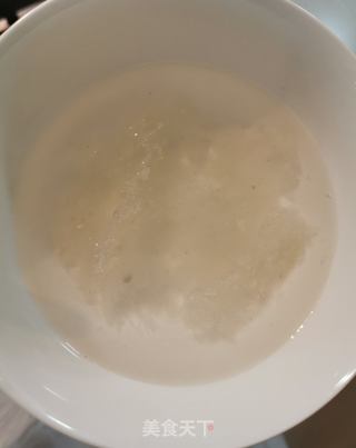 阿胶枣燕窝羹的做法步骤:2