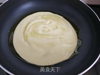 奶酪香蕉鸡蛋饼的做法步骤：4