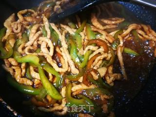 青椒肉丝盖面的做法步骤:7