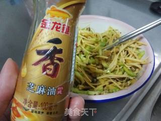 西葫芦香菇豆皮素包的做法步骤：6