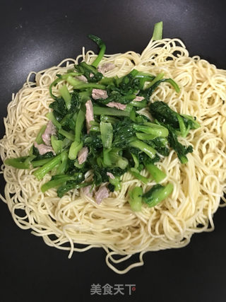 菜秧肉丝炒面的做法步骤：5