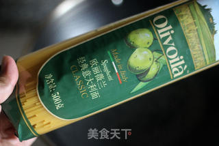 秋葵蒜蓉意面的做法步骤:3