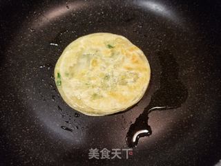 饺子皮葱油饼的做法步骤:8