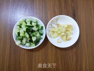 黄瓜姜汁的做法步骤：2