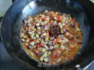 西红柿茄子肉酱拌面的做法步骤:9
