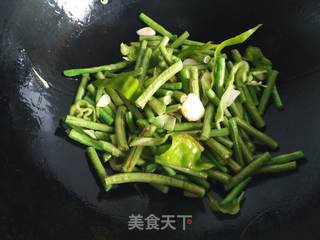 豆角焖面的做法步骤:3