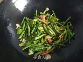 豆角焖面的做法步骤:4