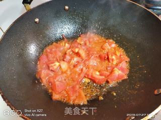 油豆腐金针菇汤的做法步骤：1