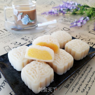 金沙奶黄冰皮月饼的做法步骤:18