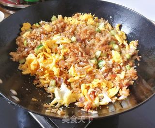 菠萝炒饭的做法步骤:7