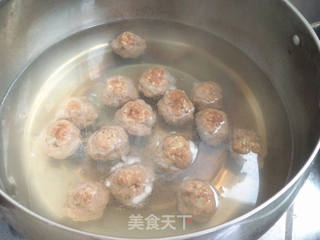 小白菜粉丝肉丸汤的做法步骤:4