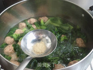 小白菜粉丝肉丸汤的做法步骤:8