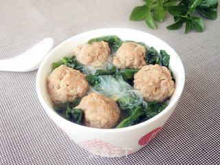 小白菜粉丝肉丸汤的做法步骤:10