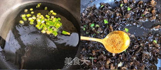 木耳鸡蛋打卤面的做法步骤：2