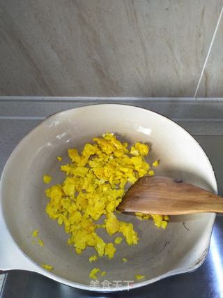 蛋炒饭的做法步骤:3