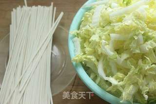 ##快手餐#大白菜汤面的做法图解2