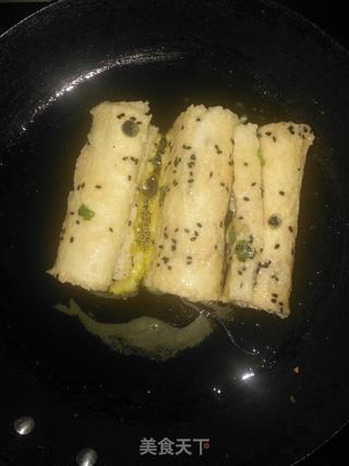 吐司肉松卷的做法步骤:8