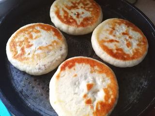 发面饼(肉馅儿)的做法步骤:7