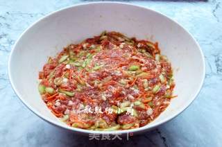 丝瓜胡萝卜肉末包子的做法步骤:5