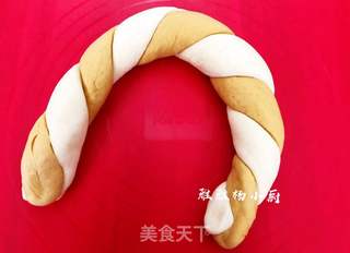丝瓜胡萝卜肉末包子的做法步骤:9