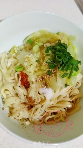 挂面版油泼面的做法步骤:6