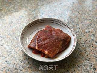 黑椒牛肉意面的做法步骤:2