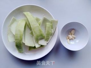 糖醋西瓜皮的做法步骤:2