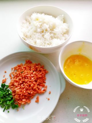 蛋包饭的做法步骤:2