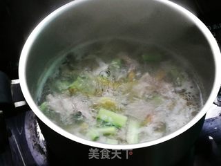 榨菜青瓜肉片汤的做法步骤:6