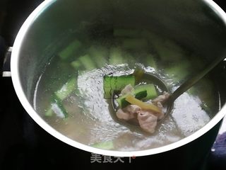 榨菜青瓜肉片汤的做法步骤:7