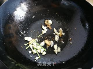 梭子蟹炒年糕的做法步骤:7