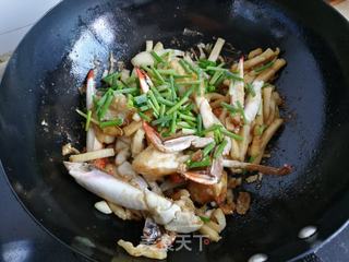 梭子蟹炒年糕的做法步骤:10