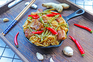 五花肉豆角焖面的做法步骤:10