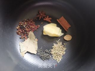 牛牛的减脂餐—减脂卤牛腱的做法步骤:2
