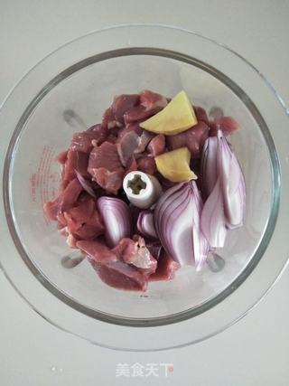 羊肉冬瓜包子的做法步骤:7