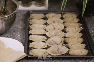 黄瓜虾仁饺子的做法步骤:23