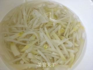 “ 榨菜 ”榨菜肉丝炒饭的做法步骤:3