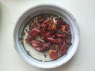 木耳宫保鸡丁的做法步骤:8