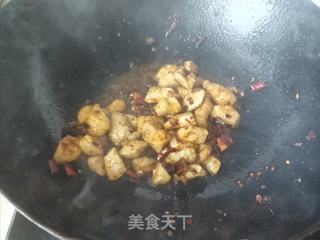木耳宫保鸡丁的做法步骤:11