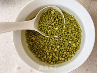 奶香绿豆冰棍的做法步骤：2