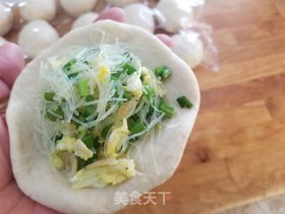 韭菜花粉丝鸡蛋包子的做法步骤:10